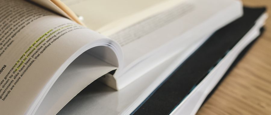 美政府停摆倒计时：众议院通过临时法案 参议院交锋在即